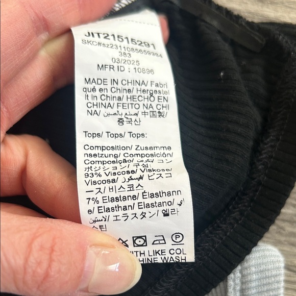 SHEIN Ribbed Tank Top Trio - Picture 7 of 8